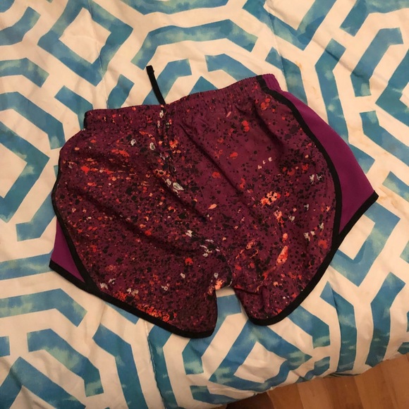 Nike Shorts - Picture 2 of 2